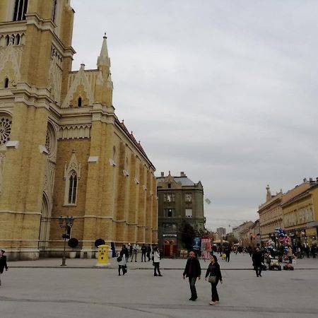 Filinhome Zmaj Jovina Suite Novi Sad Exterior foto
